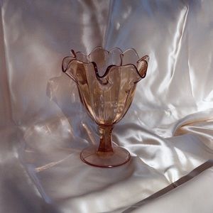 Vintage peach scalloped glass